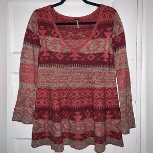 Free people coral and‎ red Y2K v-neck flared out sweater size XS